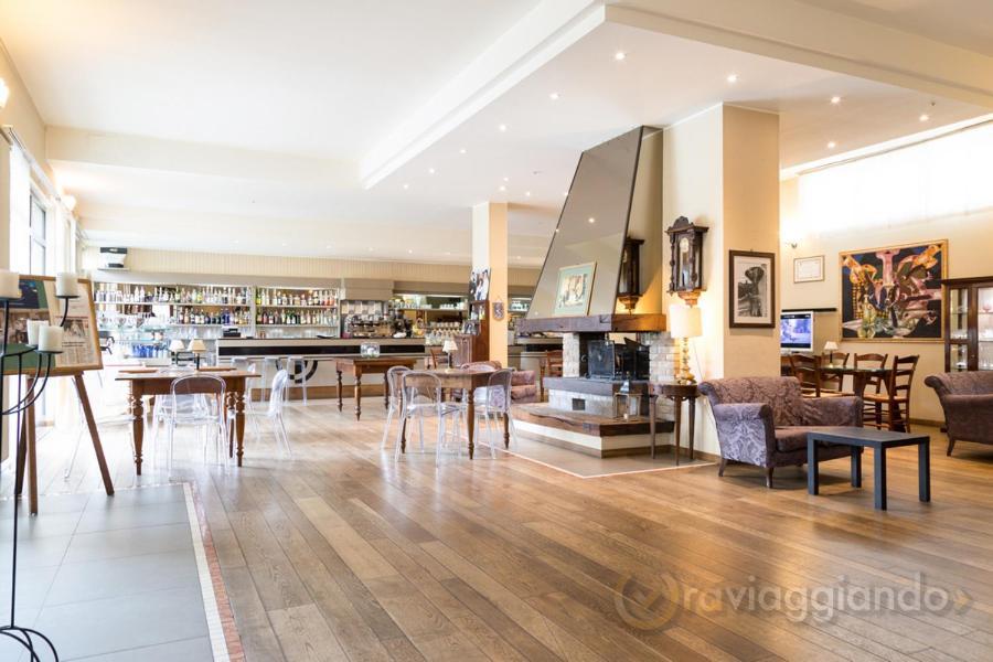 Hotel Giardino San Lorenzo in Campo Zewnętrze zdjęcie
