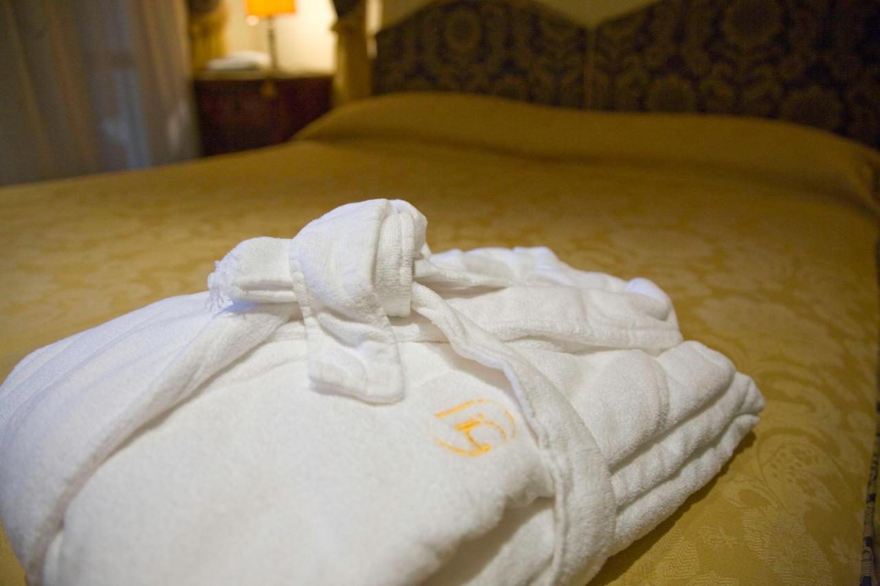 Hotel Giardino San Lorenzo in Campo Zewnętrze zdjęcie