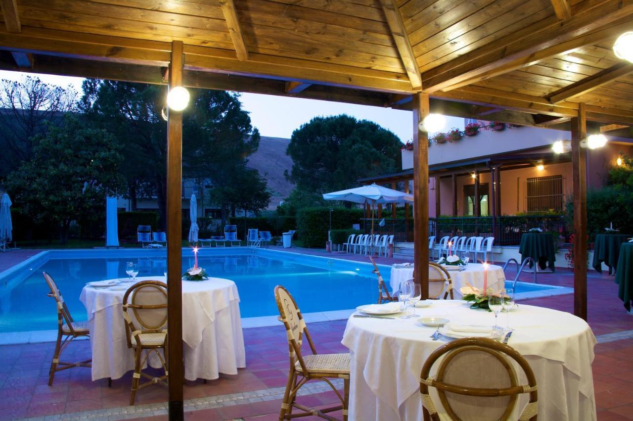 Hotel Giardino San Lorenzo in Campo Zewnętrze zdjęcie